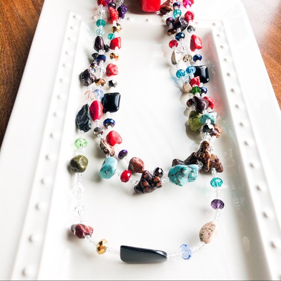 🌷NEW Multi Colored Beaded Necklace - Picture 4 of 4